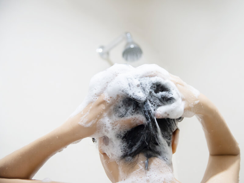 Hábitos para lavarse el pelo correctamente
